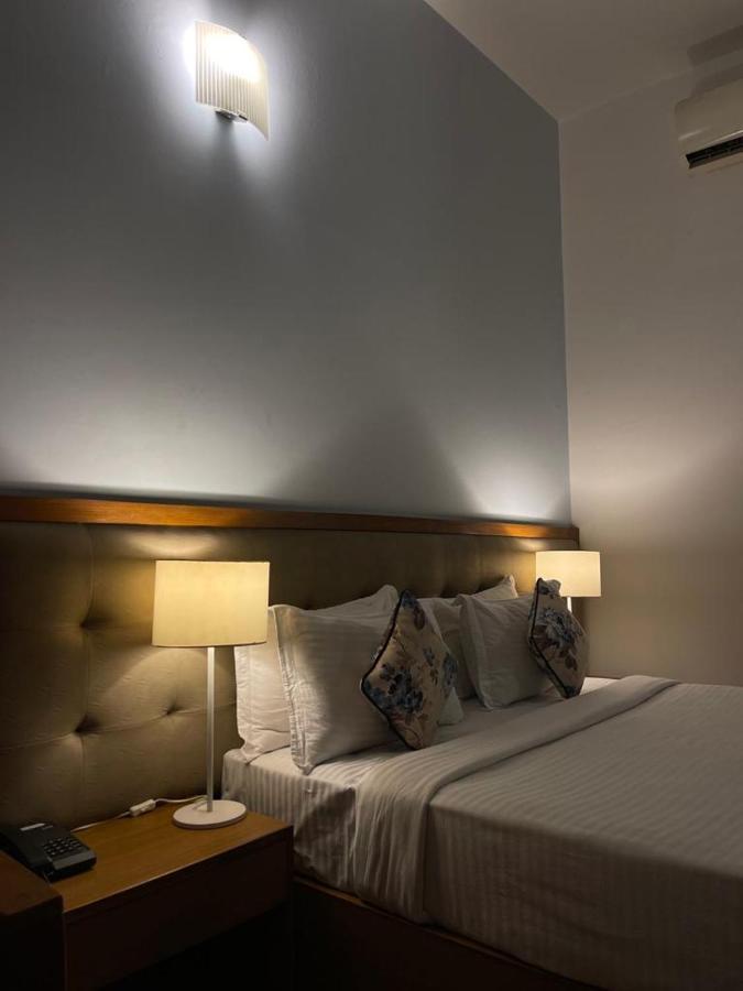 Hotel Tragopan Dimapur Bagian luar foto