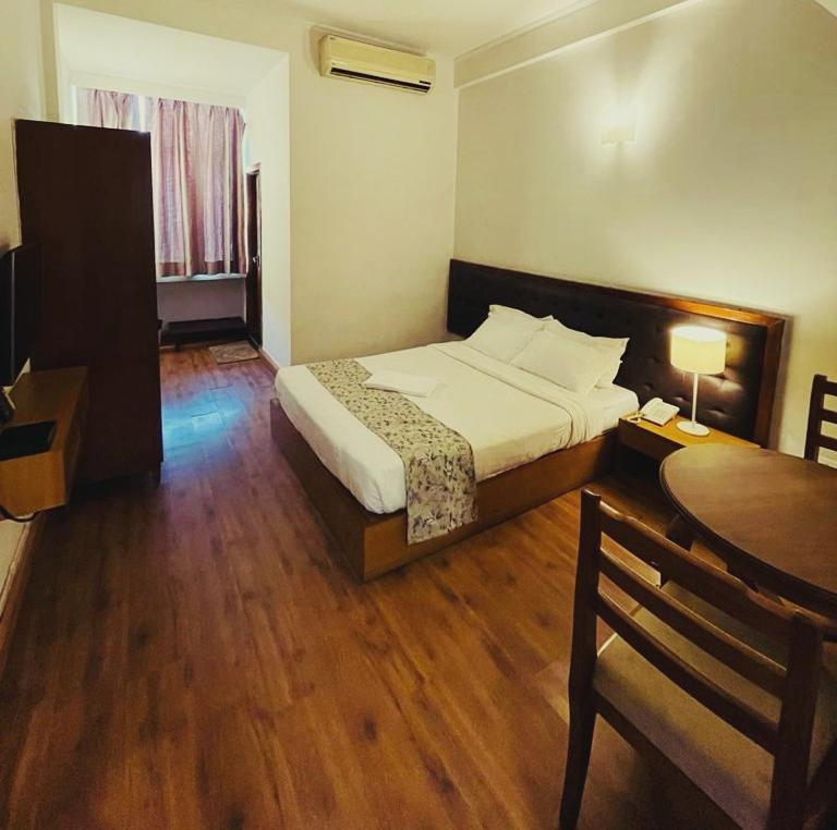 Hotel Tragopan Dimapur Bagian luar foto