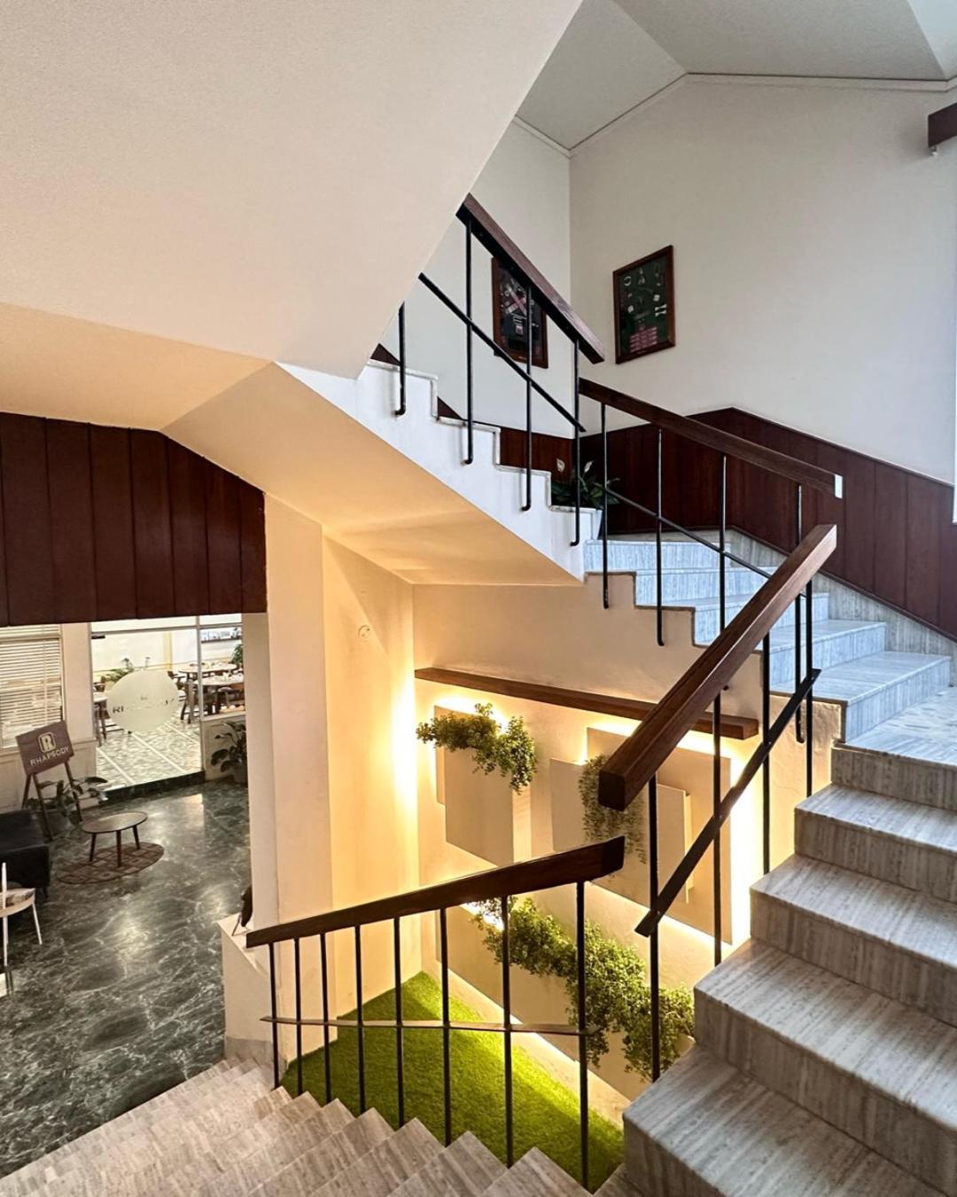 Hotel Tragopan Dimapur Bagian luar foto